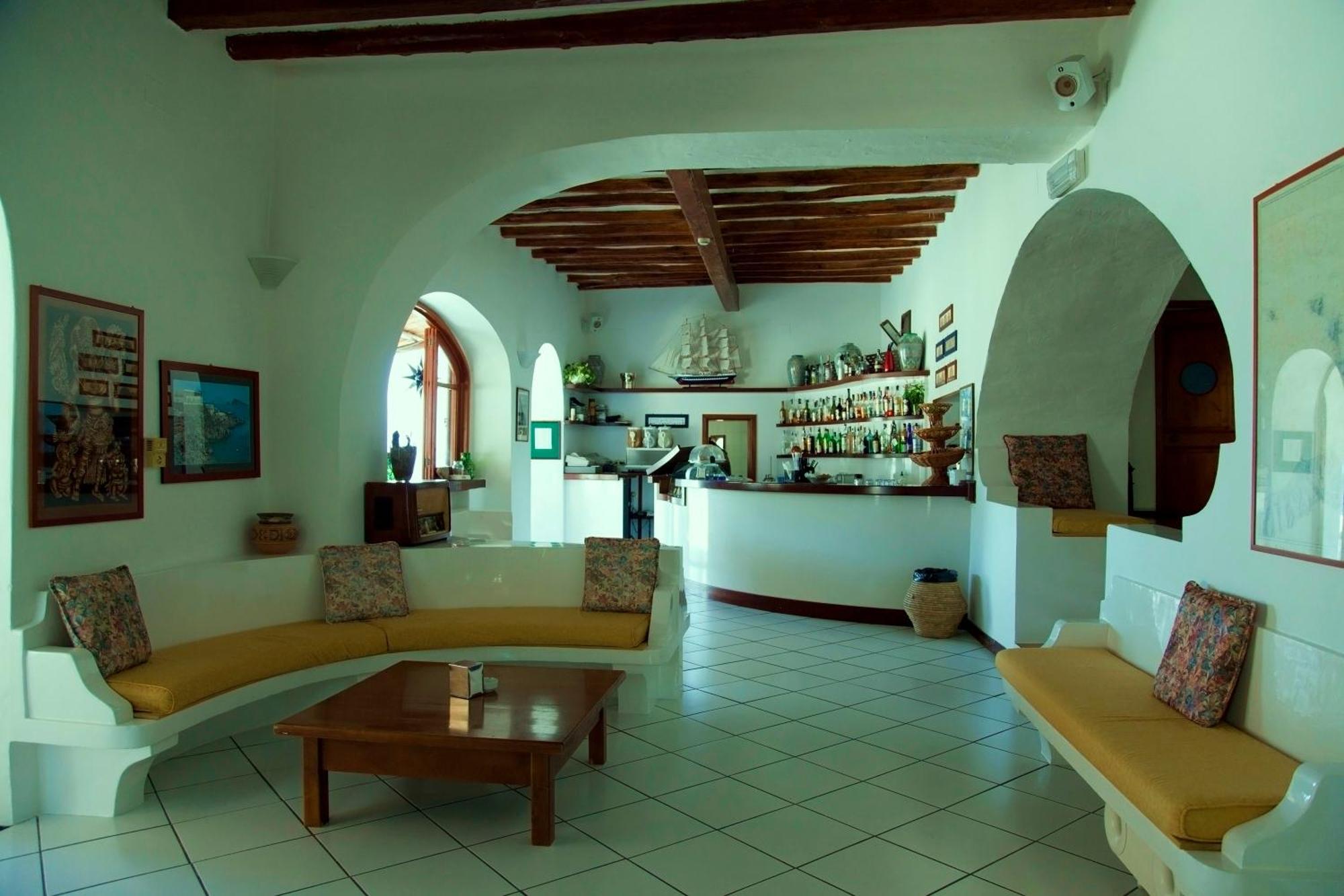 Hotel Cincotta Panarea Exterior foto
