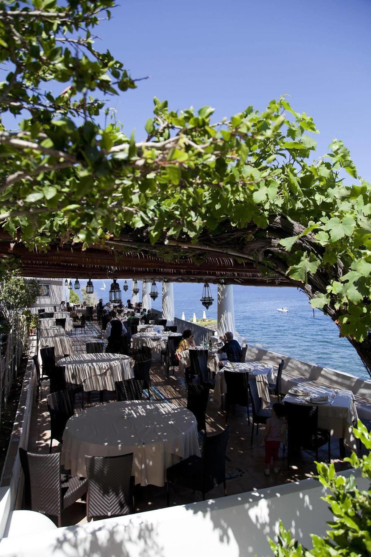 Hotel Cincotta Panarea Exterior foto