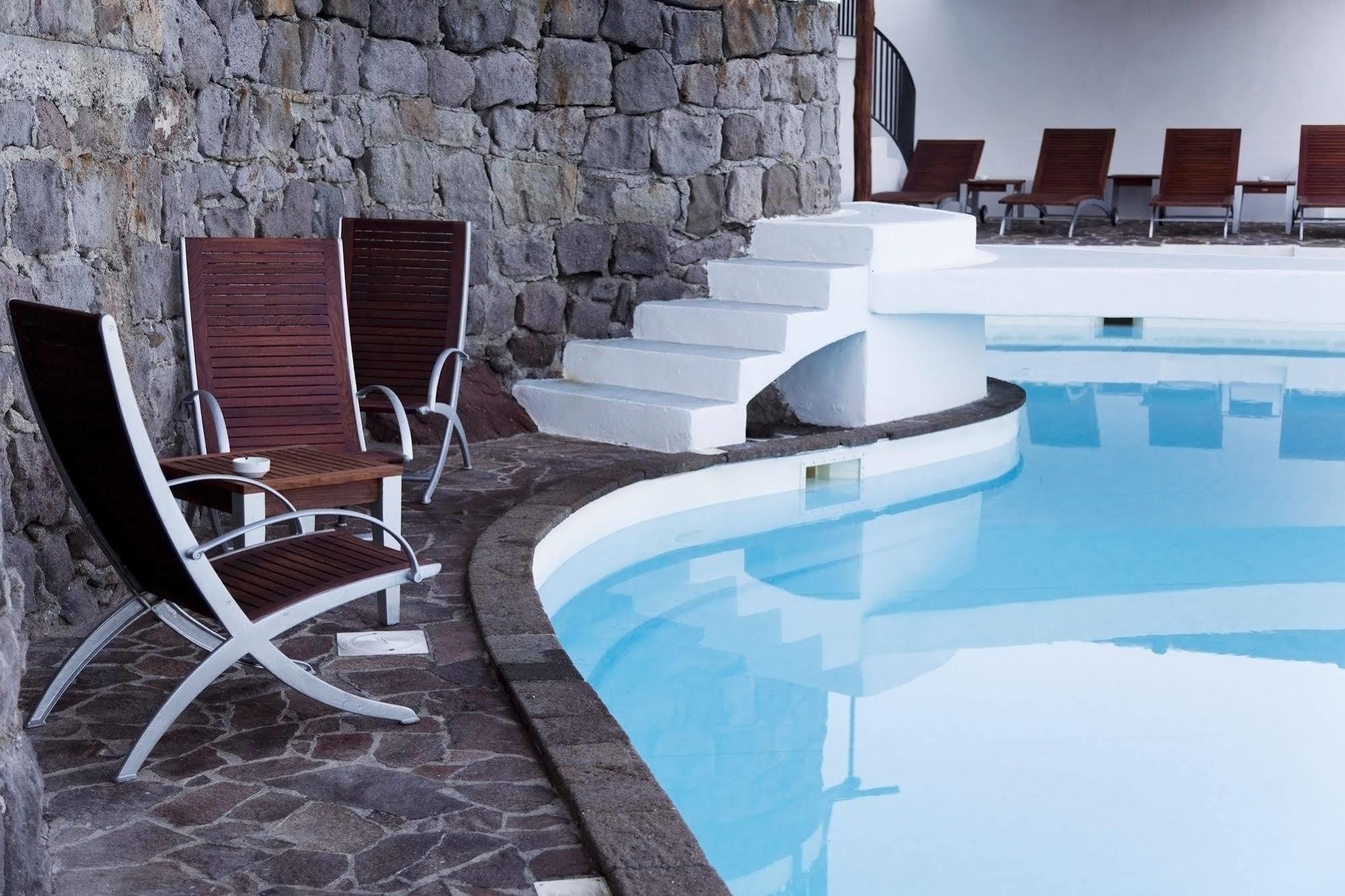 Hotel Cincotta Panarea Exterior foto
